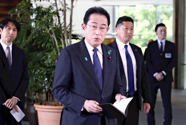 【統一地方選後半戦】選挙事務所に訪問して あらたにす